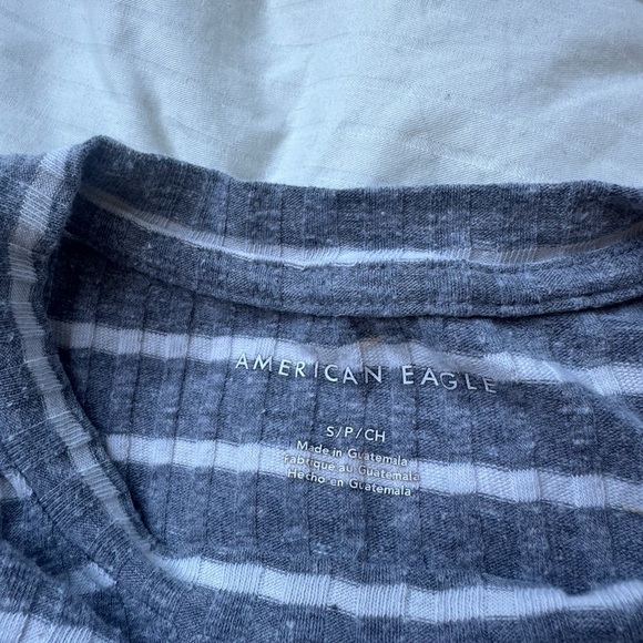 American Eagle Stilled Cropped Longsleeve - Picture 2 of 2